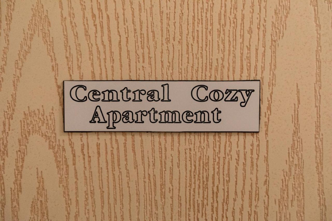 Central Cozy Apartment Спарті Екстер'єр фото