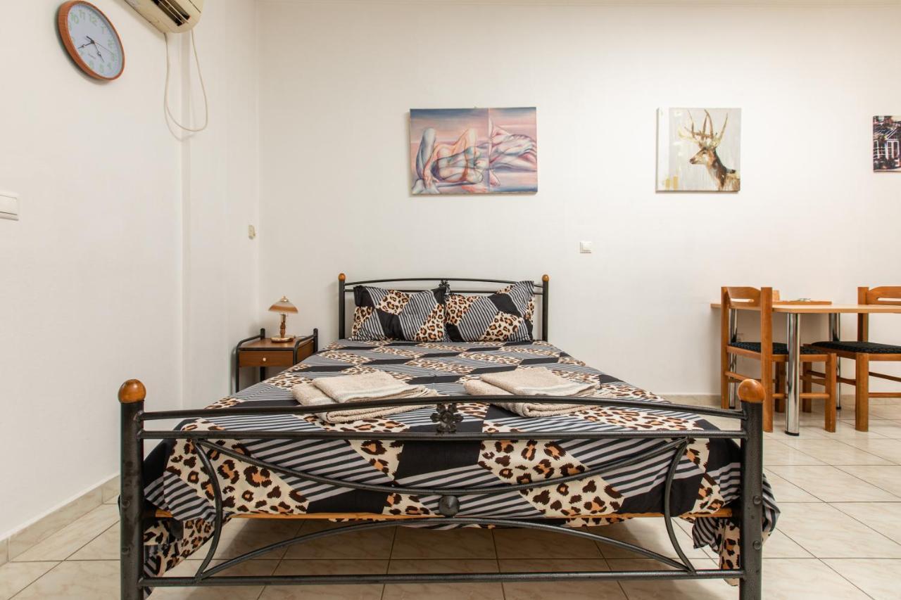 Central Cozy Apartment Спарті Екстер'єр фото