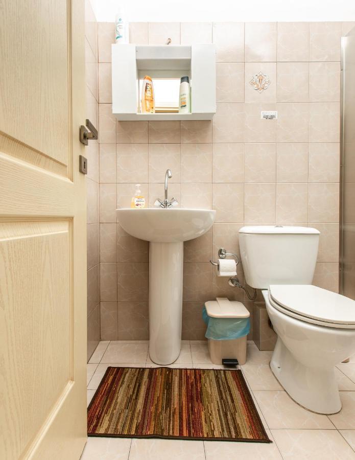 Central Cozy Apartment Спарті Екстер'єр фото