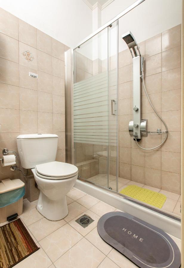 Central Cozy Apartment Спарті Екстер'єр фото